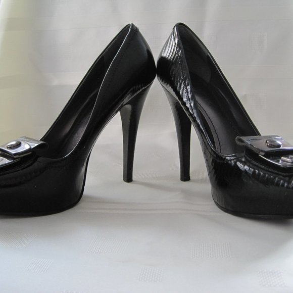 NINE WEST WOMEN'S BLACK LEATHER PUMPS - SIZE 5 1/2 M - PRE-OWNED - Picture 5 of 9